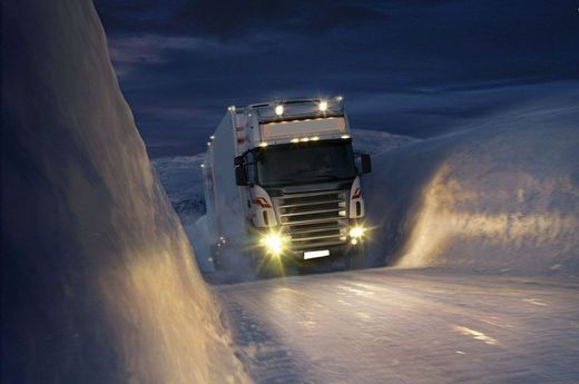 Wesentliche Lkw-Teile: Textile Schneeketten
