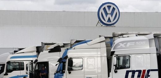 Der Verband der Händler von Ersatzteilen und Zubehör für die Automobilindustrie geht gegen Monopole im Ersatzteilgeschäft vor