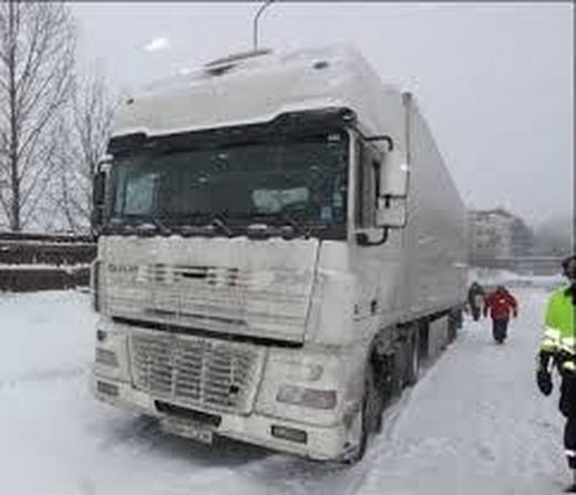 Lkw-Wartung im Winter (V) Leckagen und Reifen