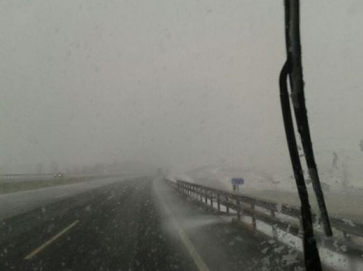 Lkw-Wartung im Winter (III) Scheibenwischer und Bürsten.