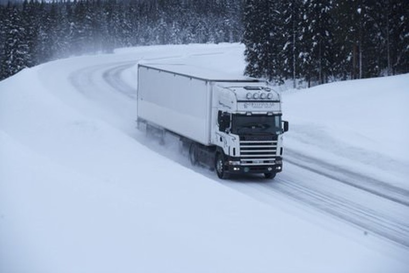 Lkw-Wartung im Winter (II) Frostschutzmittel