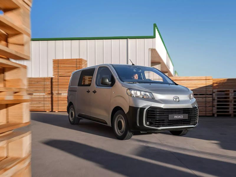 Vehículo industrial ligero del año: Toyota Proace Van