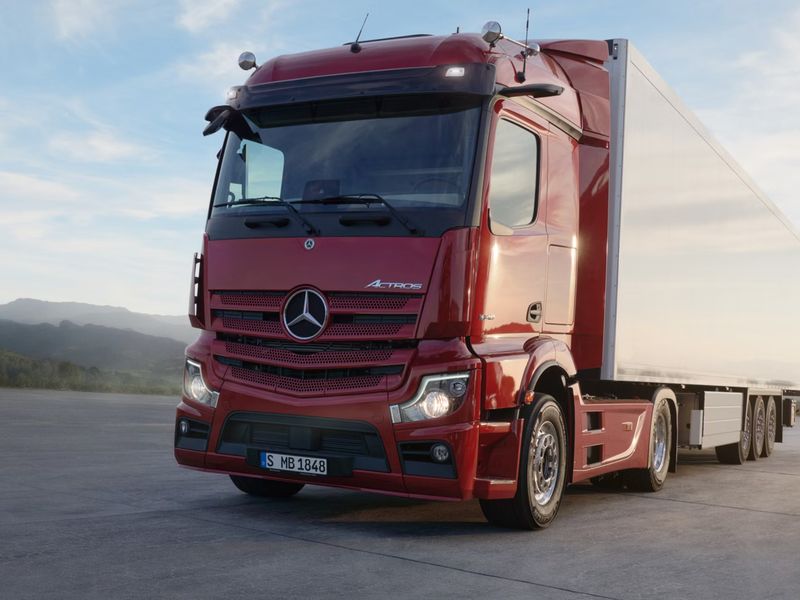 2. Mercedes-Benz Actros