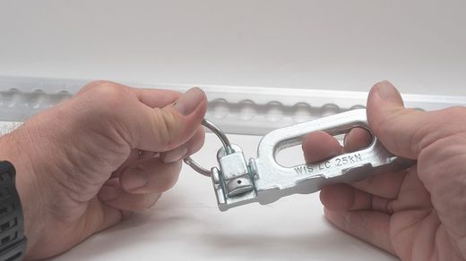 Anello fisso in acciaio zincato con profilo aeronautico a 4 punti