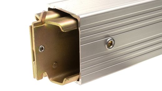 Barra di carico di stivaggio con corpo rettangolare in alluminio per binario combinato universale