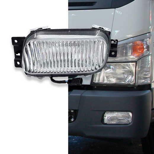 Front left fog light (driver's side) Mitsubishi Canter II from 2005