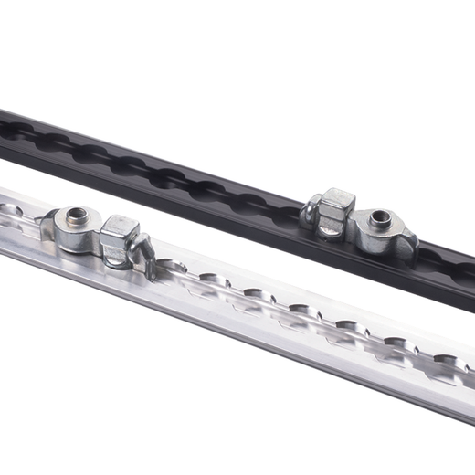 Raccordo filettato femmina doppio per binario di carico in alluminio di qualità aeronautica