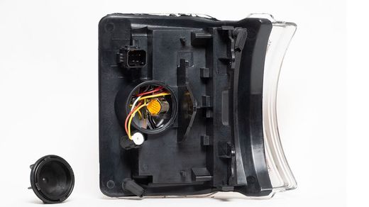 Indicatori di direzione anteriori a LED e amp; Lampadina Scania serie P-R-T