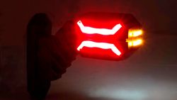 Dragon short diagonal arm right side Led taillight