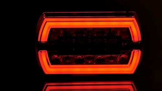 Fanale posteriore multifunzione (3 funzioni) LED 12/24V Lato destro o sinistro. Luce di posizione, freno e indicatore di direzione con effetto neon.