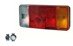 Fanali posteriori a cinque servizi con 2 connettori posteriori