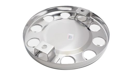 Caminhão 22'5 com tampa do cubo de aço inoxidável fechada